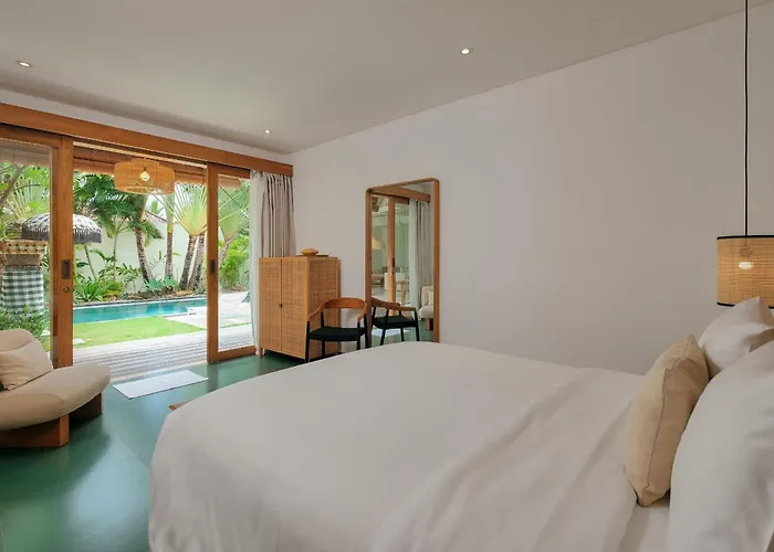 Bali Manis By The Bali Agent - 4br With Private Pool, Perfect For Families & Groups